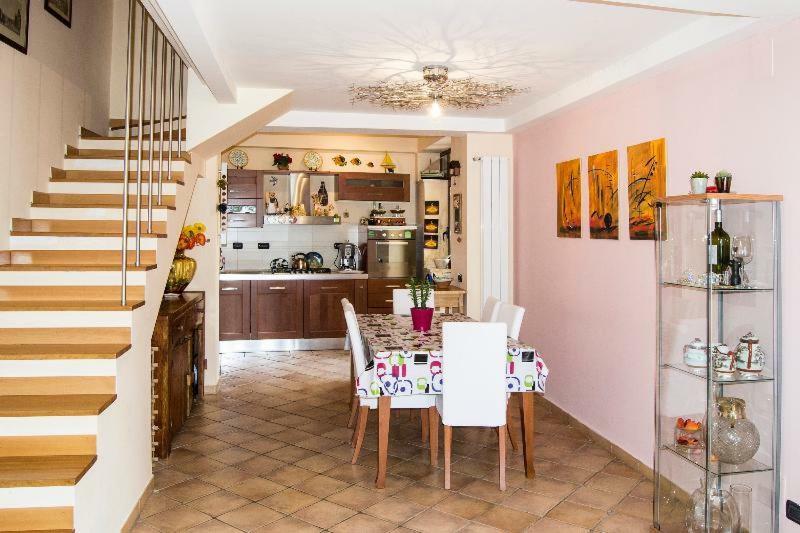 Casa Vacanze Gallodoro Летояни Екстериор снимка